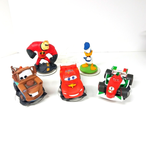 Disney Pixar Infinity Figurines, Donald Duck, Cars - Picture 1 of 12